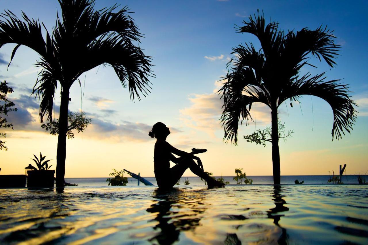 Alam Bali Beach Resort 艾湄湾 外观 照片