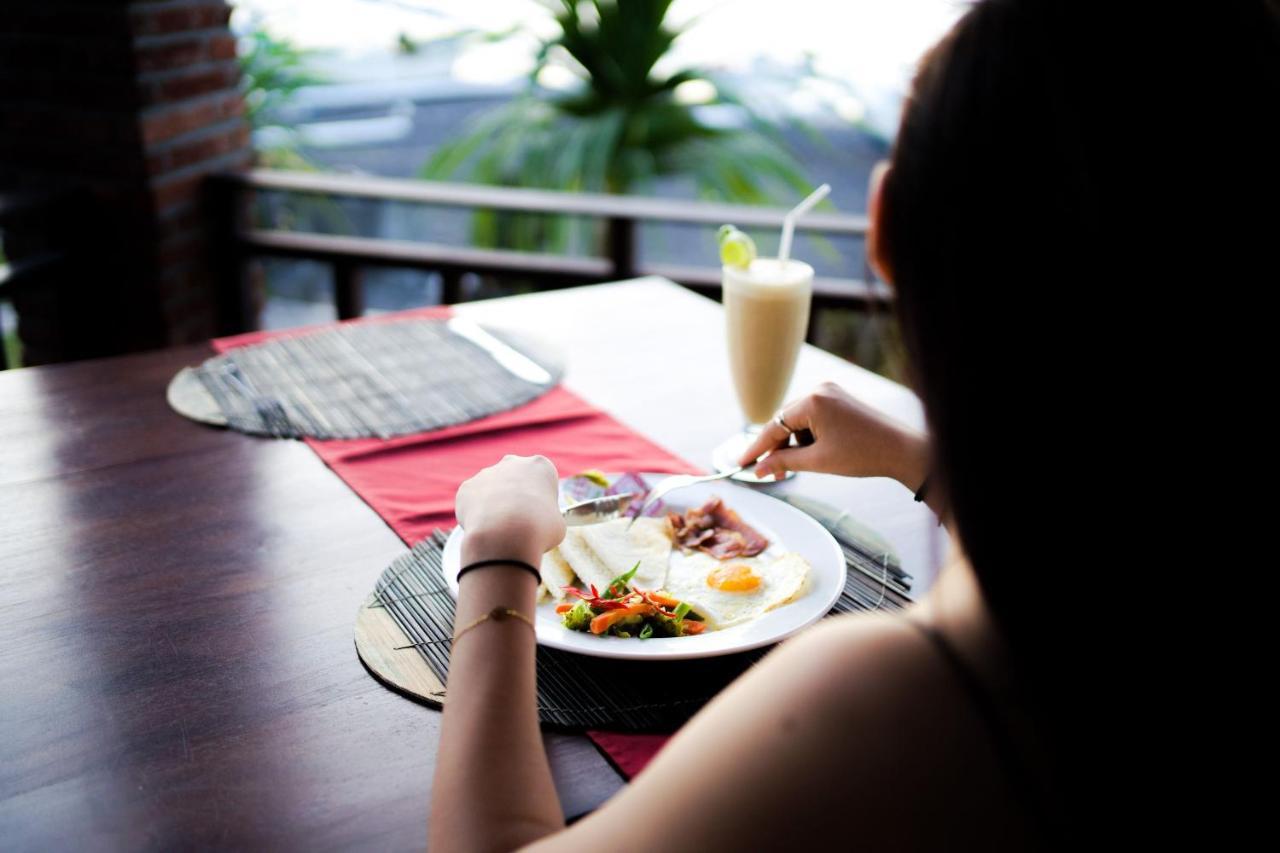 Alam Bali Beach Resort 艾湄湾 外观 照片