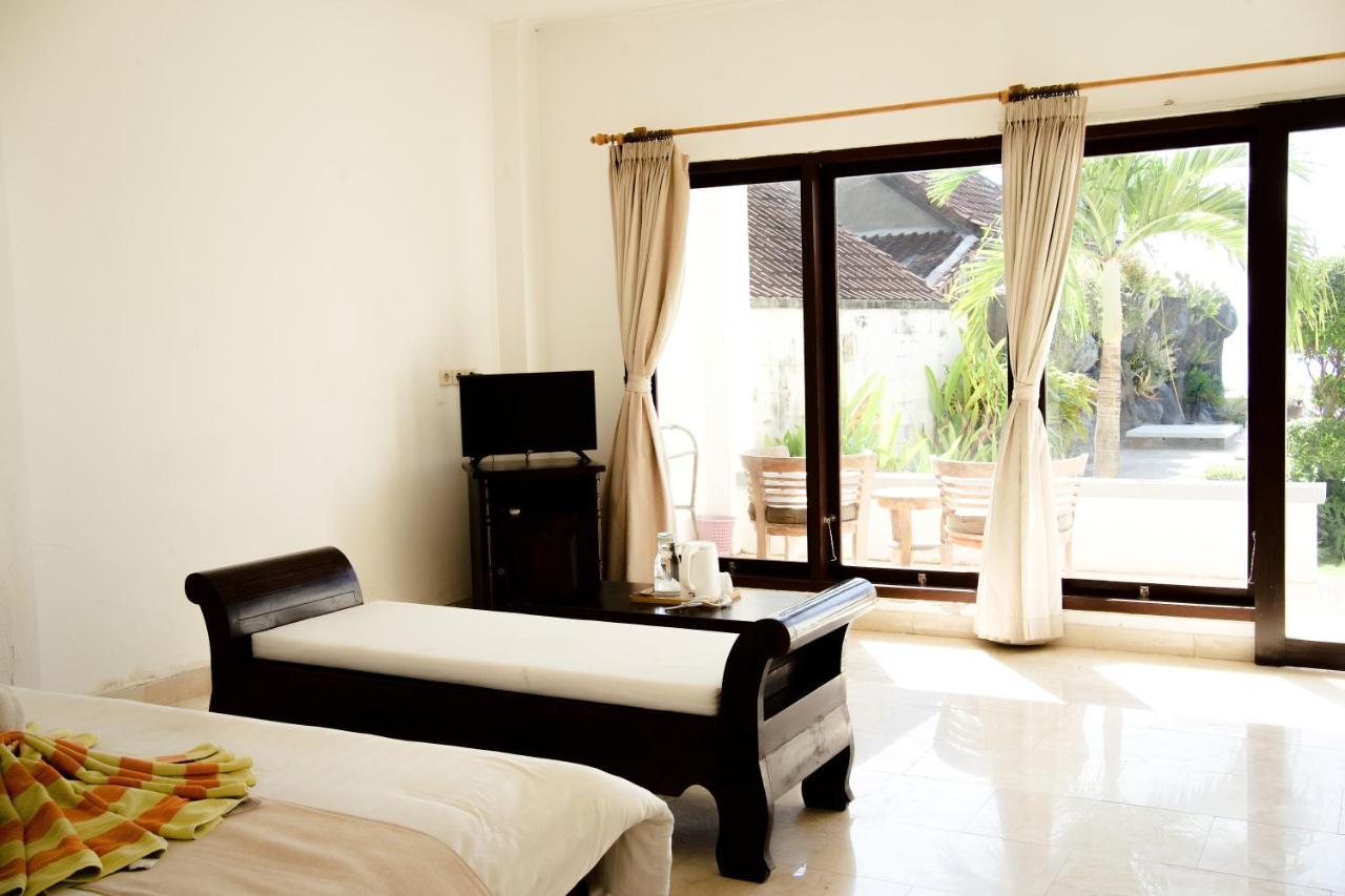Alam Bali Beach Resort 艾湄湾 外观 照片