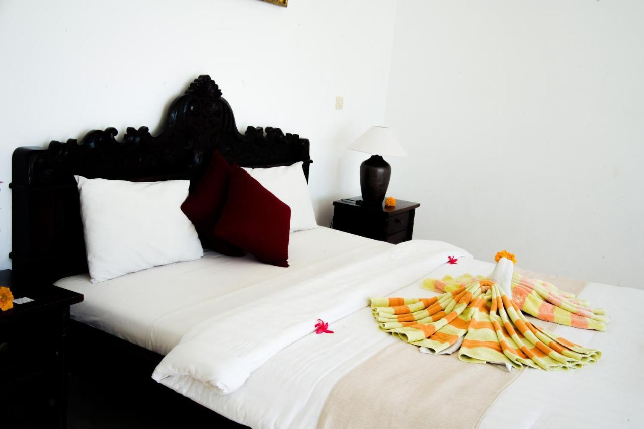Alam Bali Beach Resort 艾湄湾 外观 照片